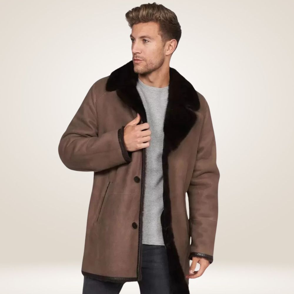 Shearling Leather Jacket with Luxurious Fur Collar Pose